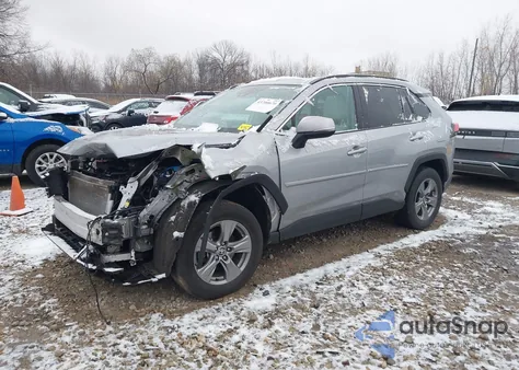 2022 Toyota Rav4 Xle from USA, damaged, VIN 2T3P1RFV6NW267651